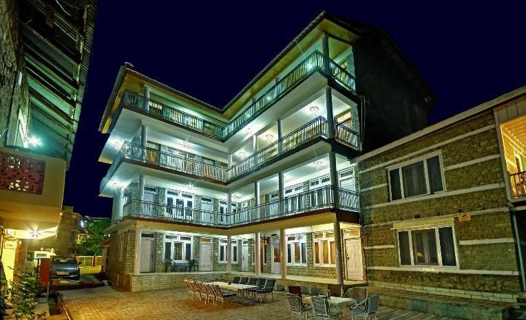 Hotel Thakur, Manali Hotels