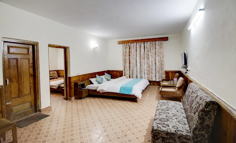Hotel Thakur, Best Hotels in Manali, Himachal Hotels 