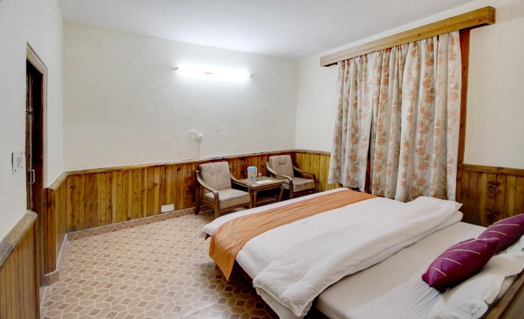 Hotel Thakur, Best Manali Hotels, Himachal Hotels 